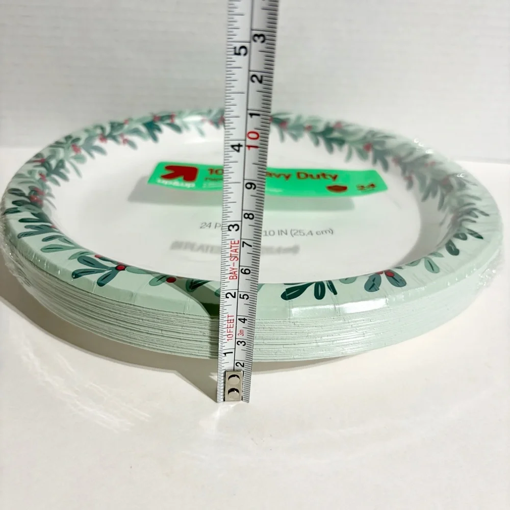 Target Up&up Heavy Duty 10” Paper Plates Limited 24ct Holiday Holly Berry NEW